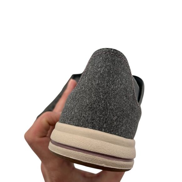 NIB Clarks Breeze Sky gray sneakers size 9.5 - Picture 9 of 11